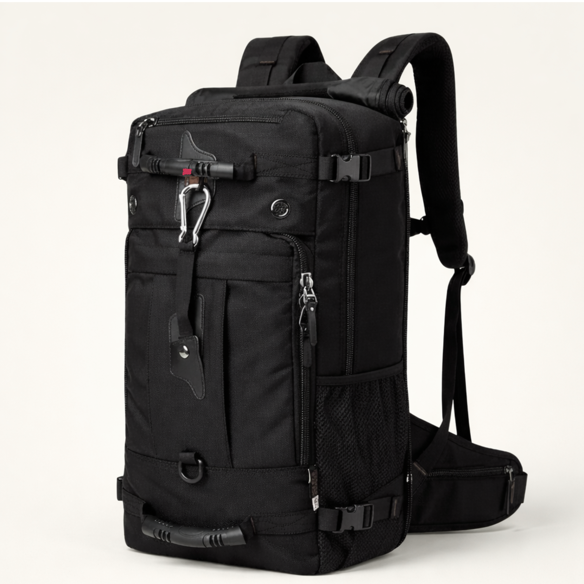 Sac à dos nomade 40L, parfait pour les voyages et randonnées, avec compartiment pour ordinateur portable et fermeture sécurisée.